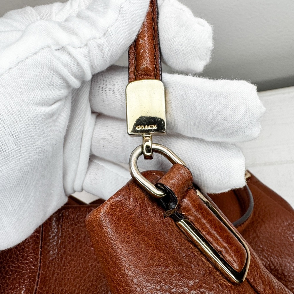 Madison Phoebe 26224 Coach Pebbled Leather Shoulder Bag Cognac Brown Red Lining - Picture 13 of 14